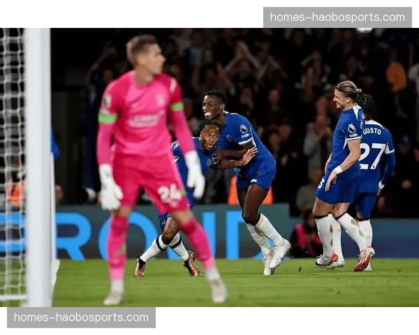 曼联切尔西60次英超对决,蓝军18胜25平17负稍优 曼联切尔西60次英超对决,蓝军18胜25平17负稍优